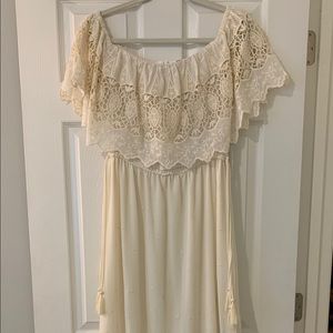 Astr The Label lace dress - NEW WITH TAGS